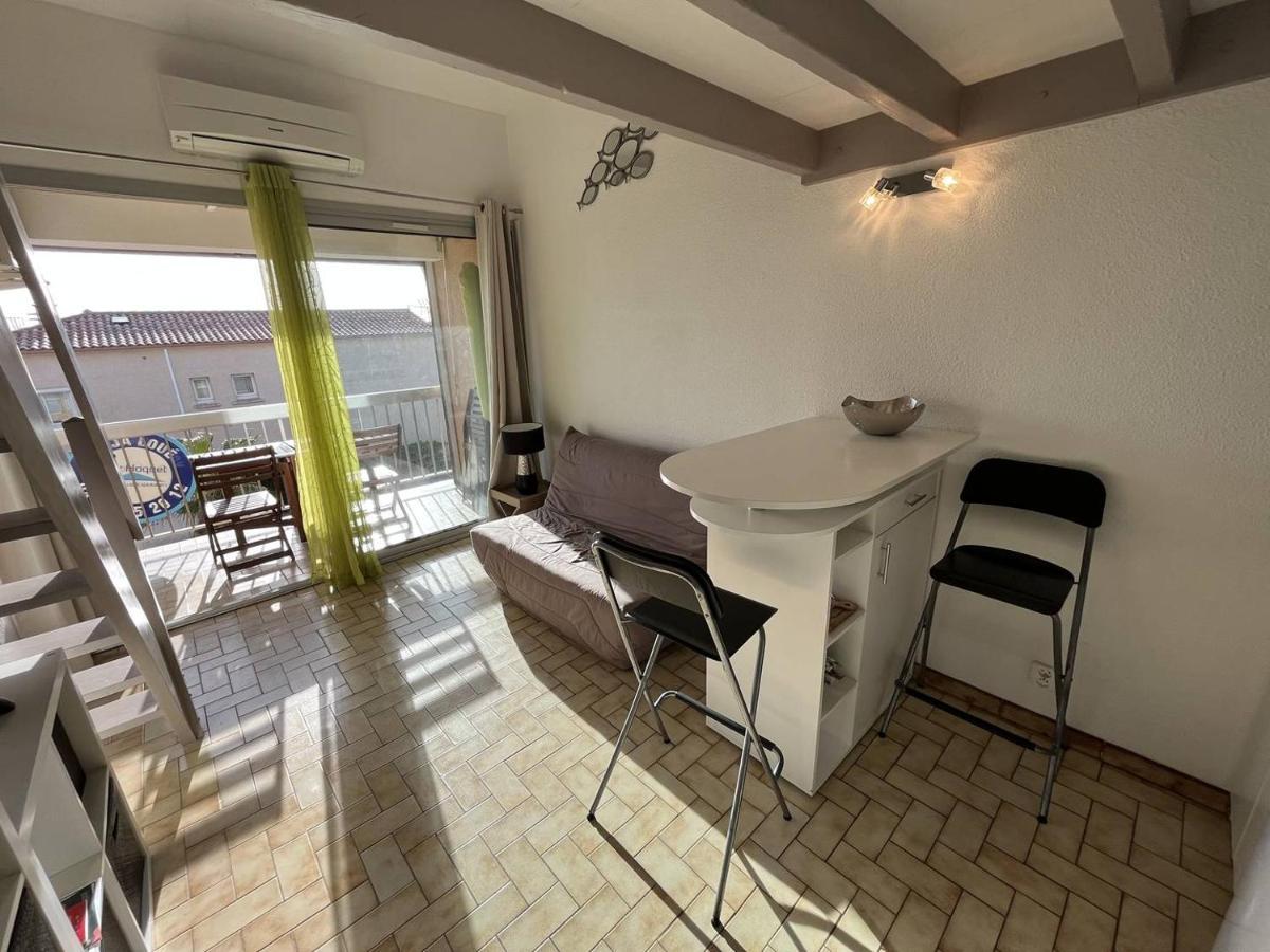 Studio A 50M De La Plage Saint-Pierre-la-Mer  Ngoại thất bức ảnh
